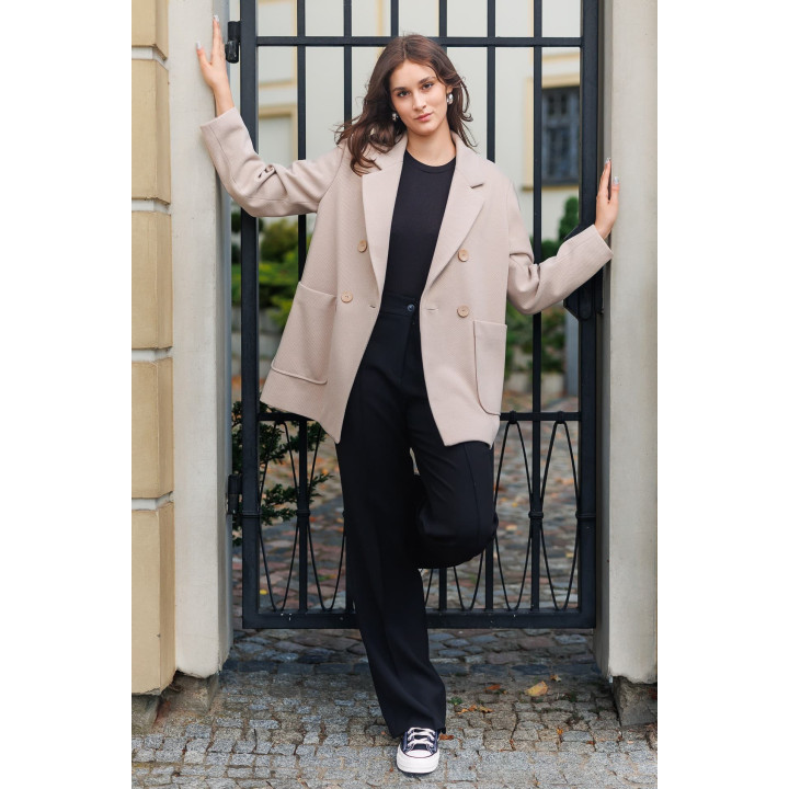 Kurtka wełniana beżowa - elegancka, taliowana | B&B Studio